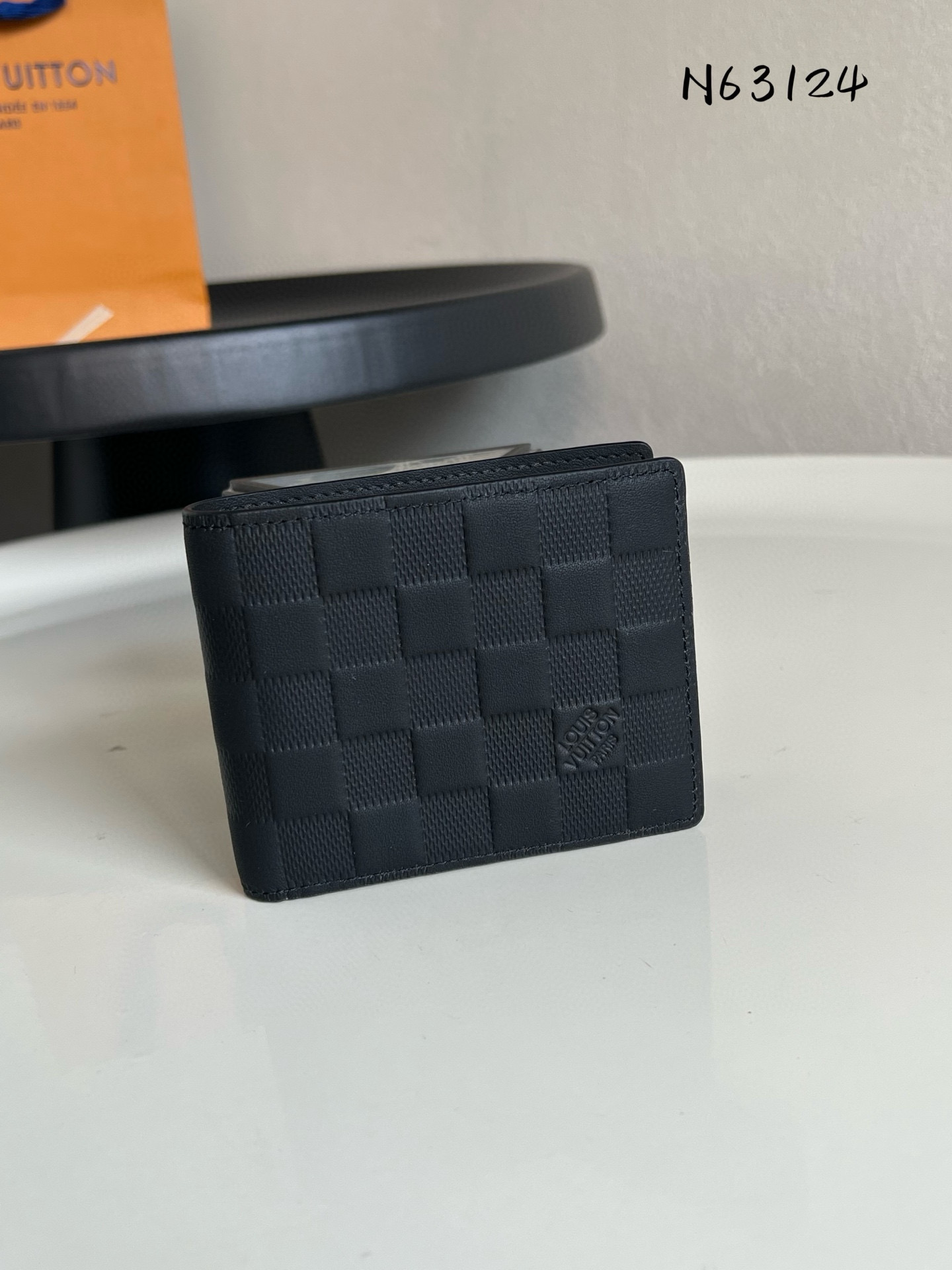 루이비통 N63124 남자 반지갑