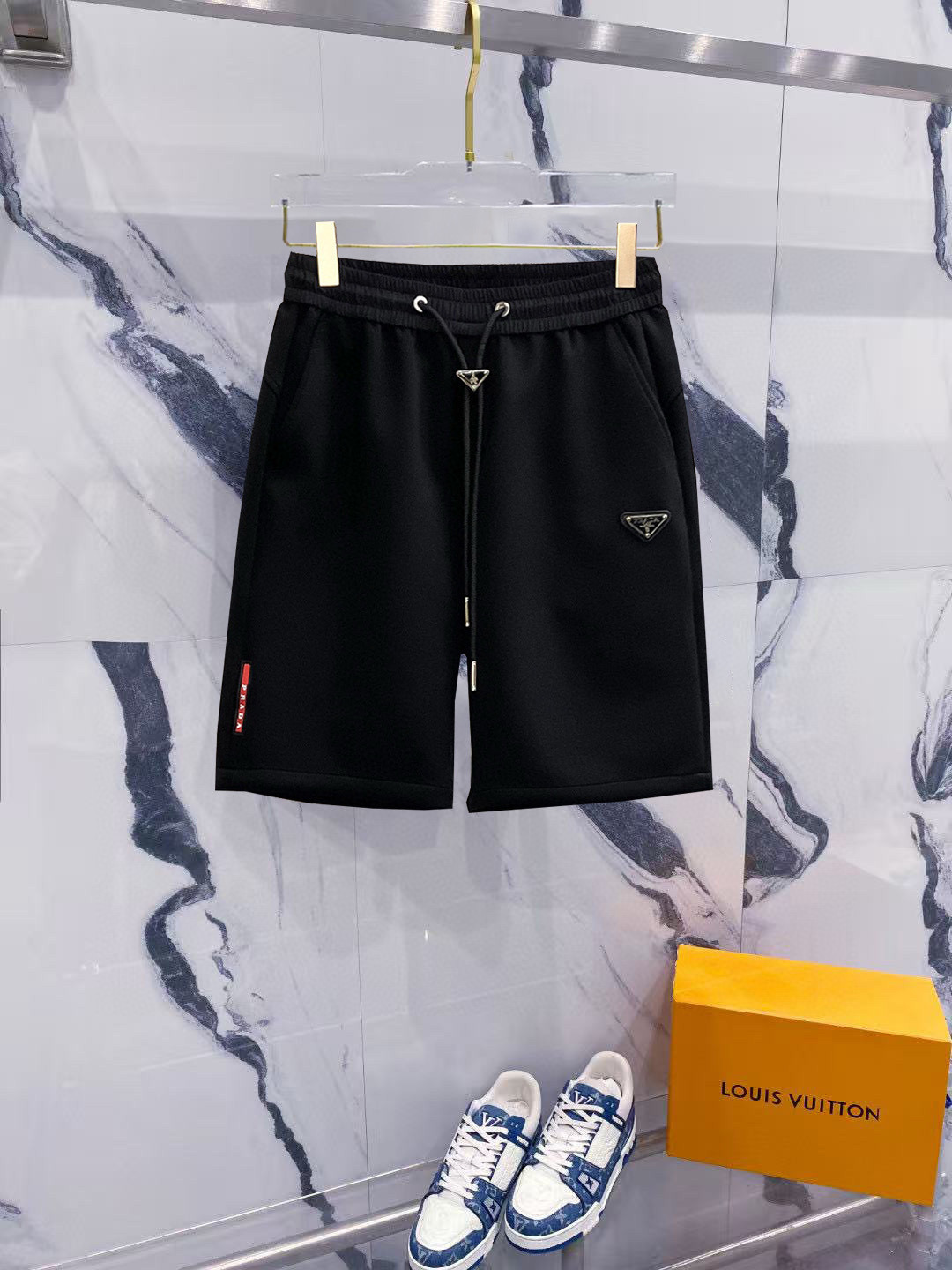 프라다 남자 반바지