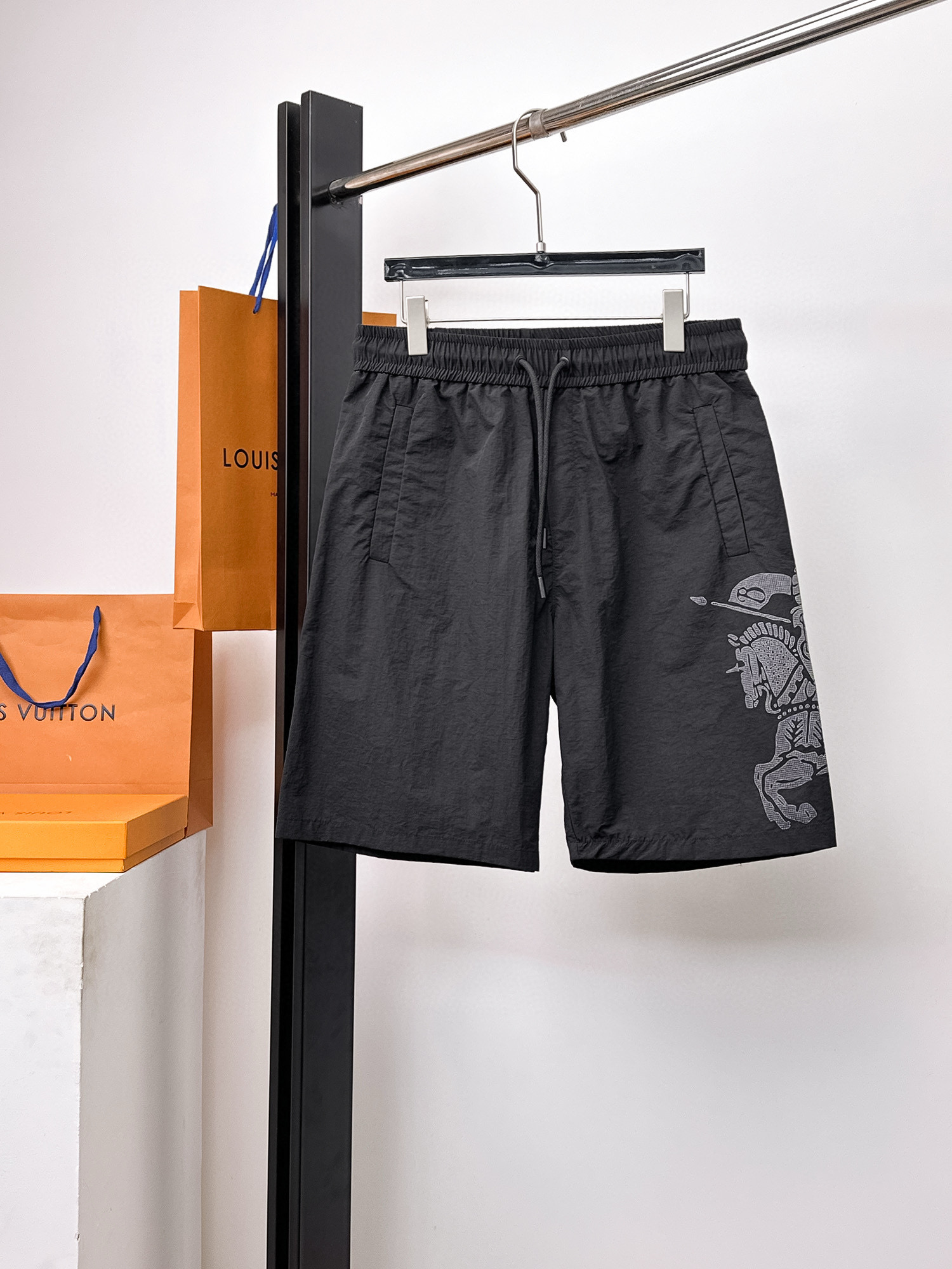 버버리 남자 반바지