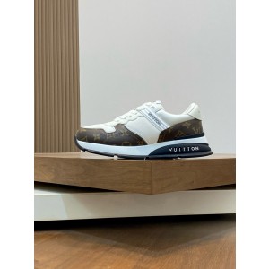 루이비통 트레이너 남자 신발 운동화 스니커즈