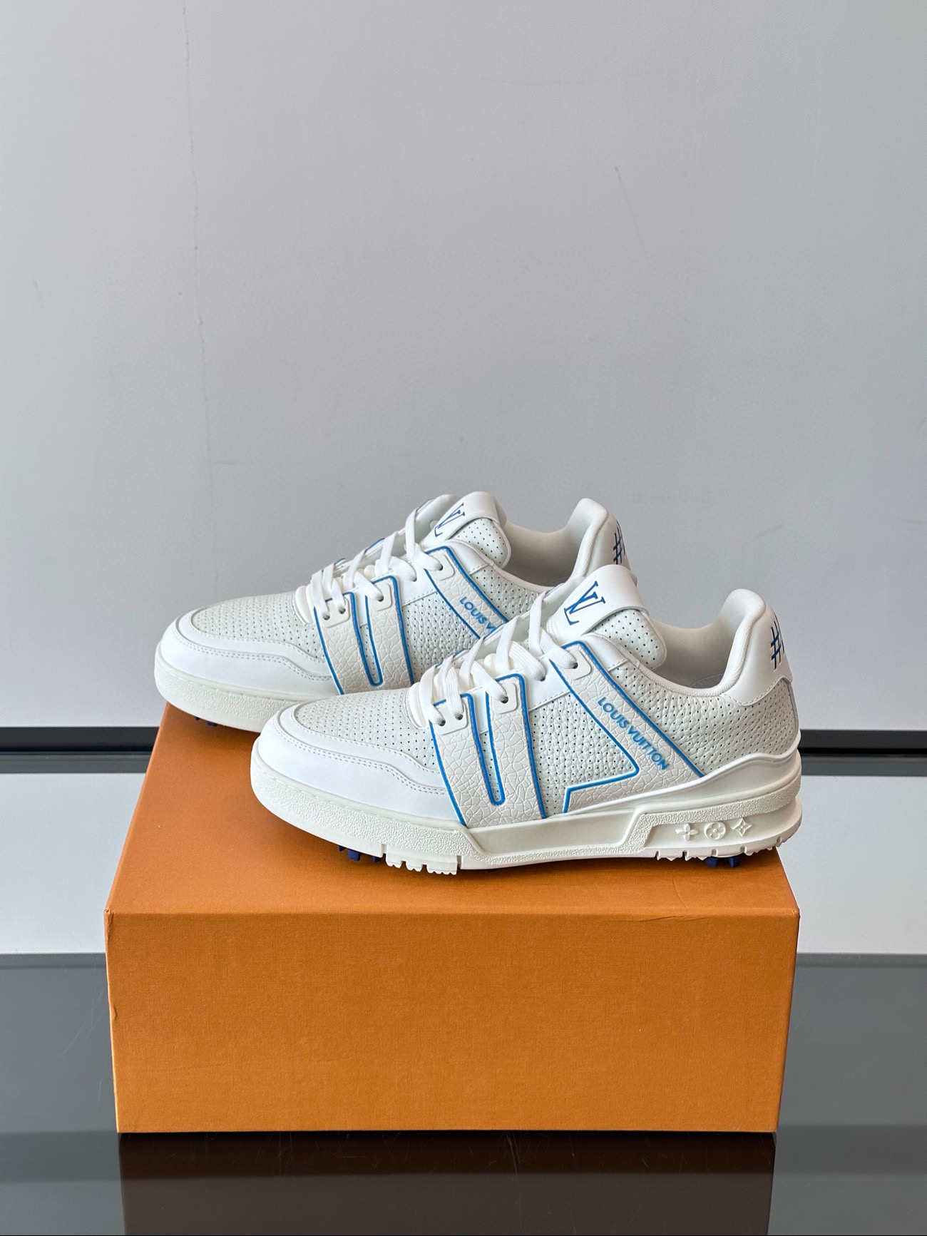 루이비통 트레이너 남자 신발 운동화 스니커즈