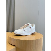 루이비통 트레이너 남자 신발 운동화 스니커즈