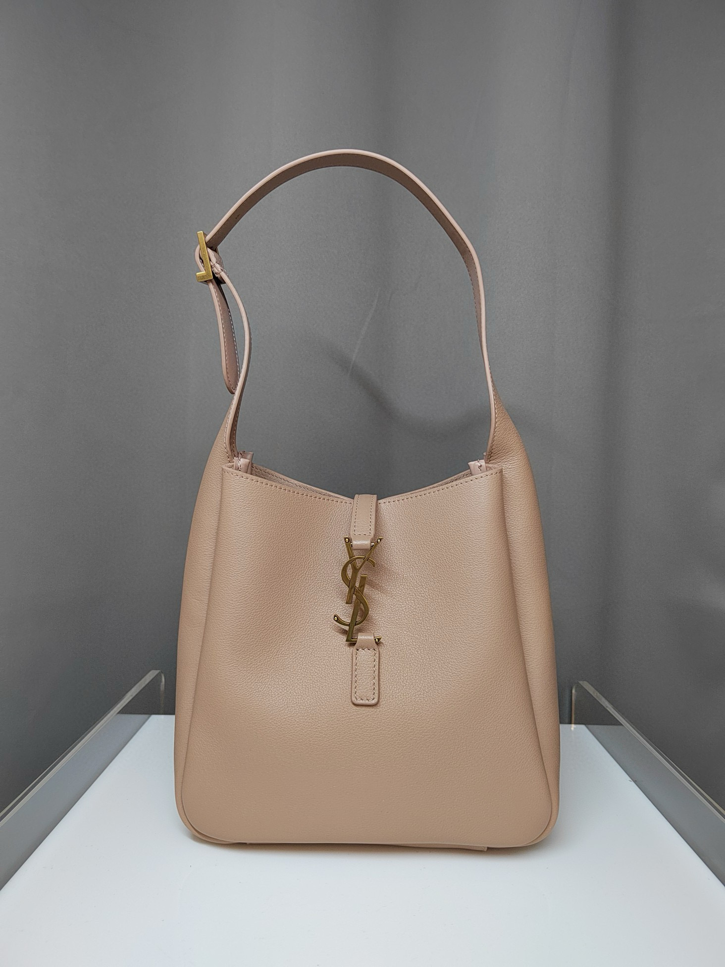 입생로랑 생로랑 713938 여자가방