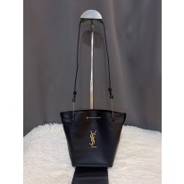 입생로랑 생로랑 801070 여자가방