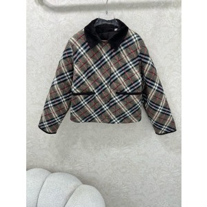 버버리 여자 자켓