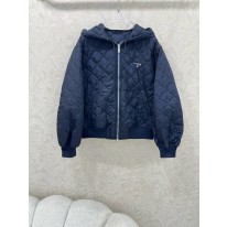 프라다 여자 패딩