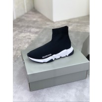 발렌시아가 남여공용 부츠