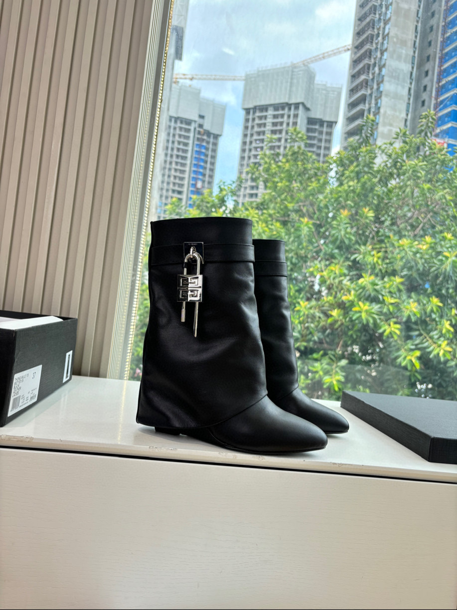 지방시 8.5CM 여자 부츠