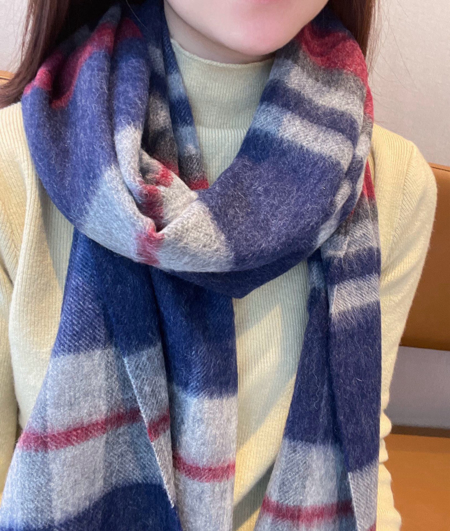 페라가모 스카프