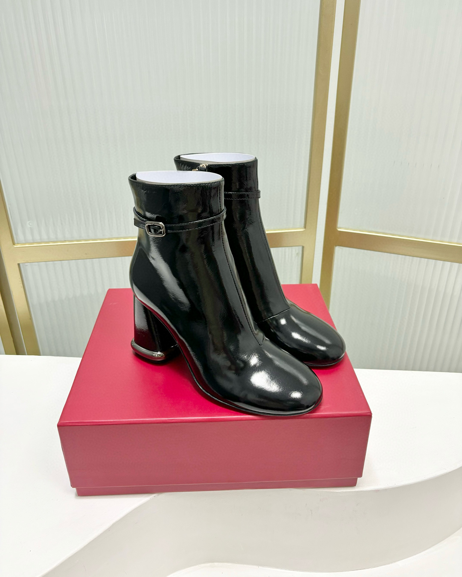 로저비비에 8.5CM 여자 부츠