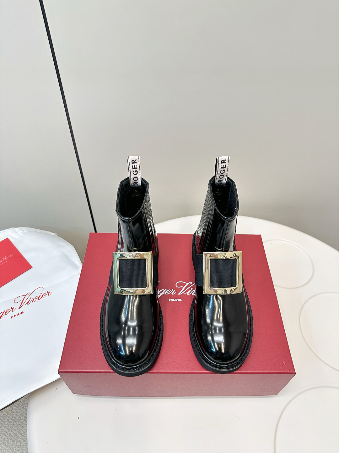 로저비비에 3CM 여자 부츠