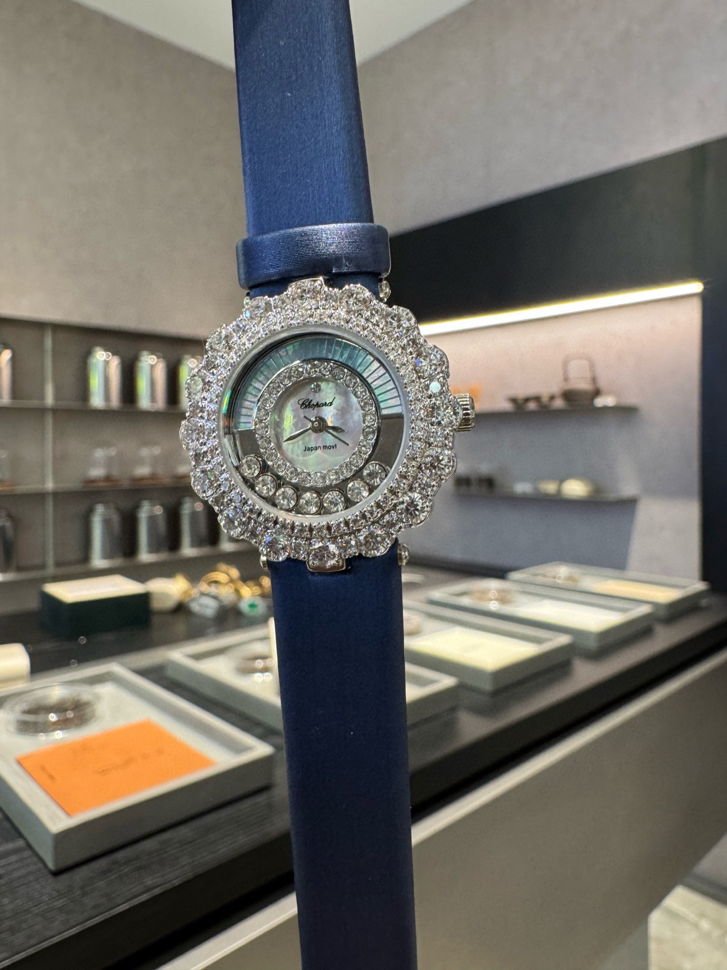 쇼파드 A급 여자 시계