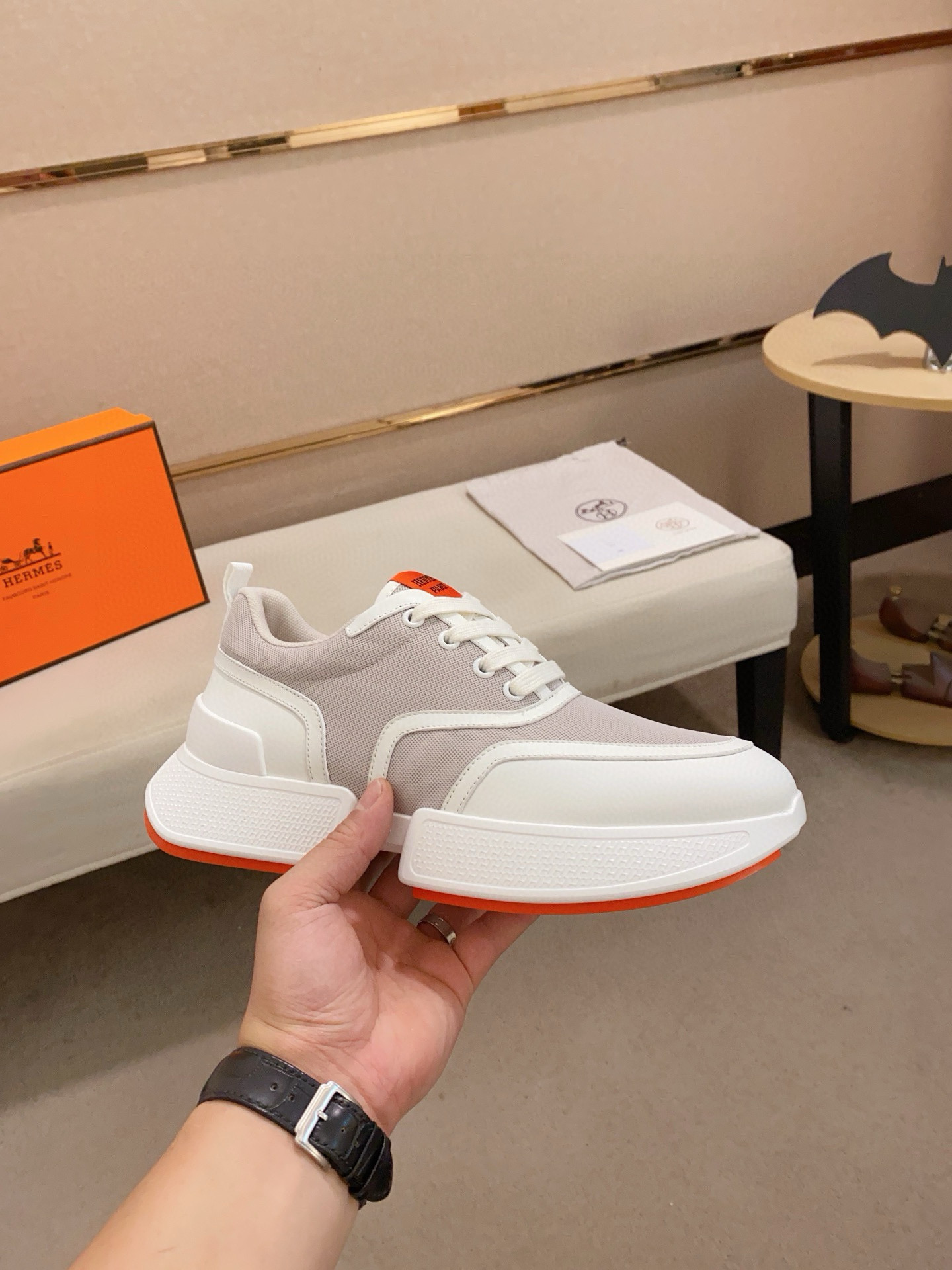 에르메스 남자 신발 운동화 스니커즈