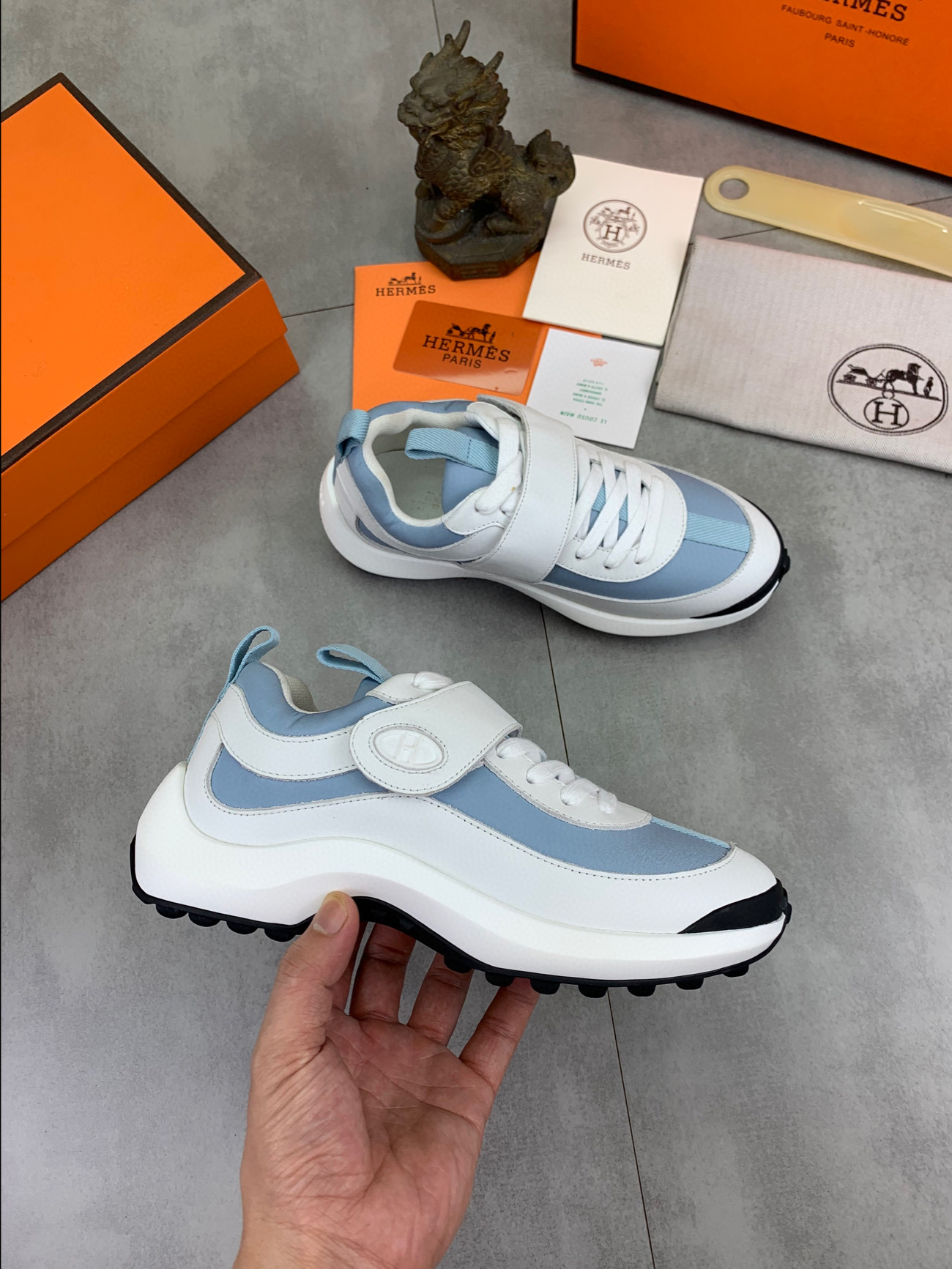 에르메스 남녀공용 신발 운동화 스니커즈