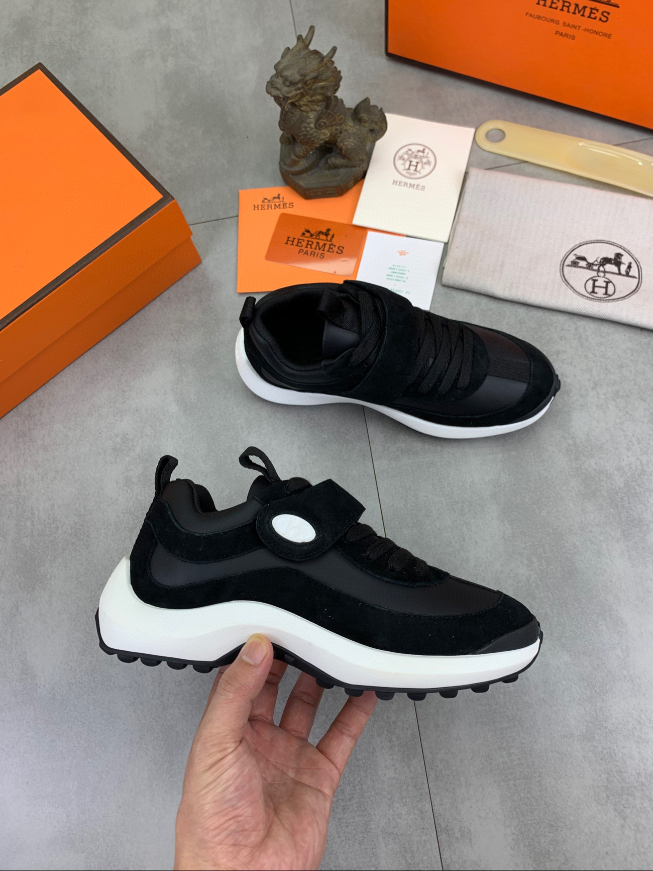 에르메스 남녀공용 신발 운동화 스니커즈