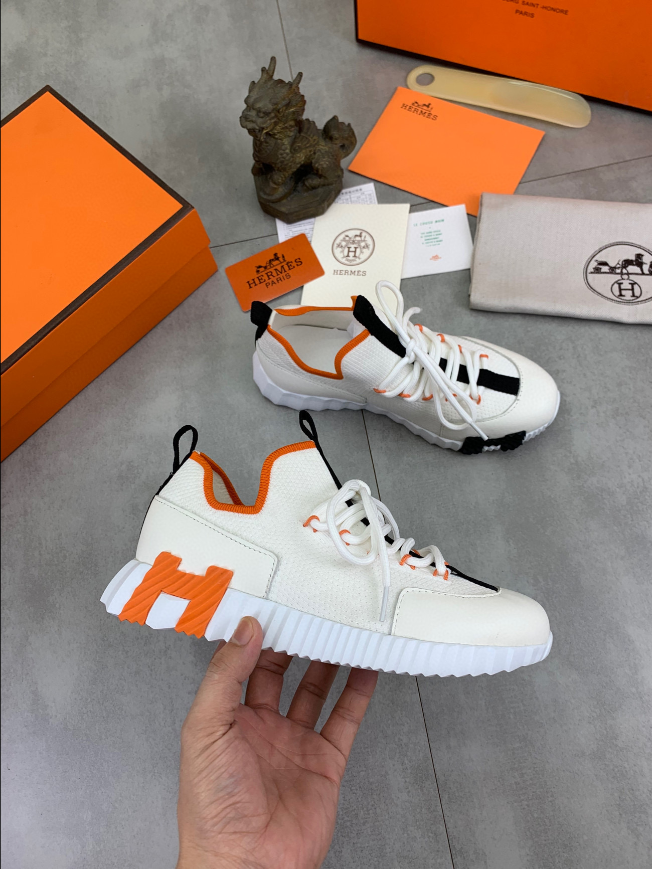 에르메스 남녀공용 신발 운동화 스니커즈