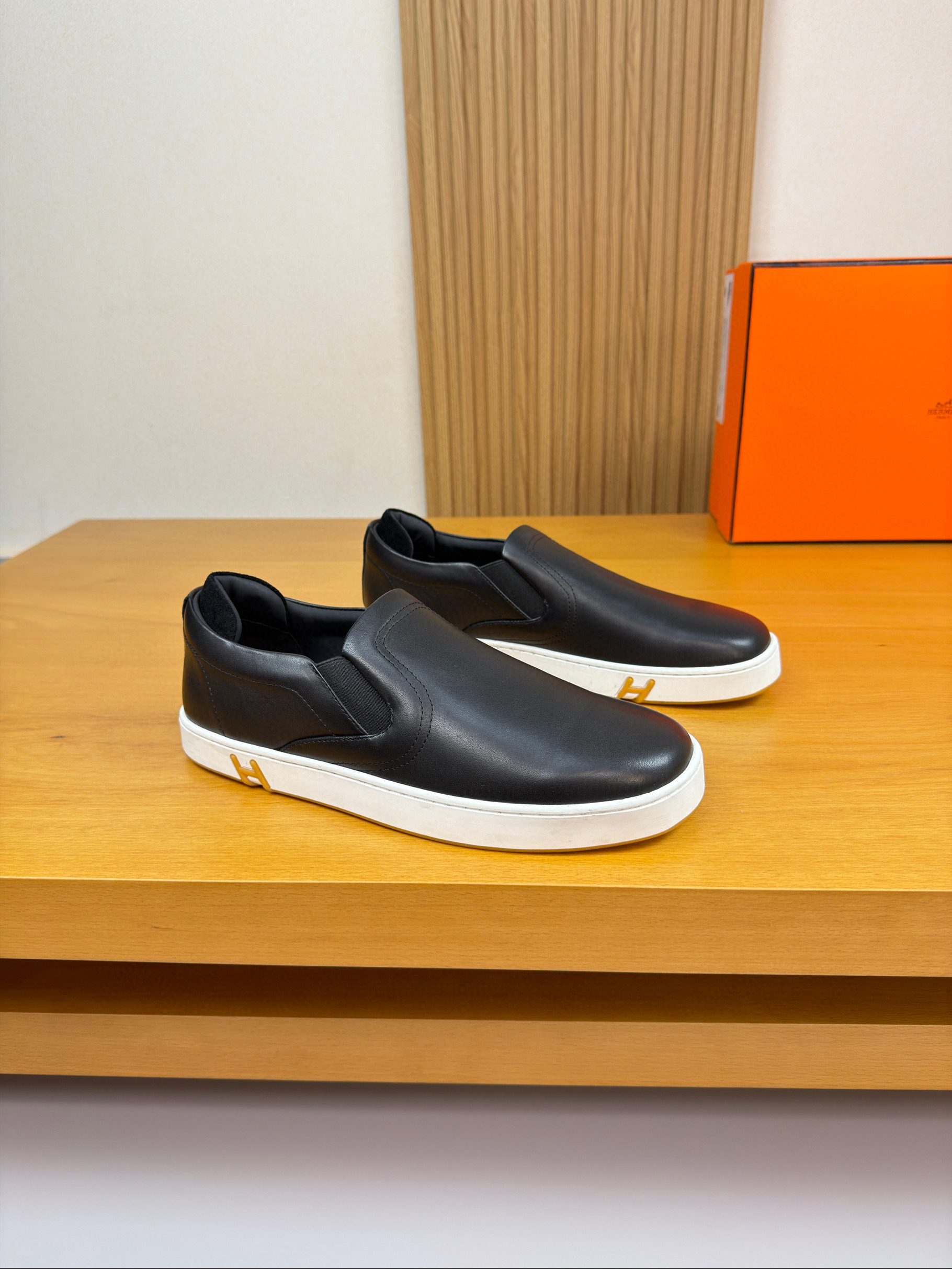 에르메스 남자 신발 운동화 스니커즈