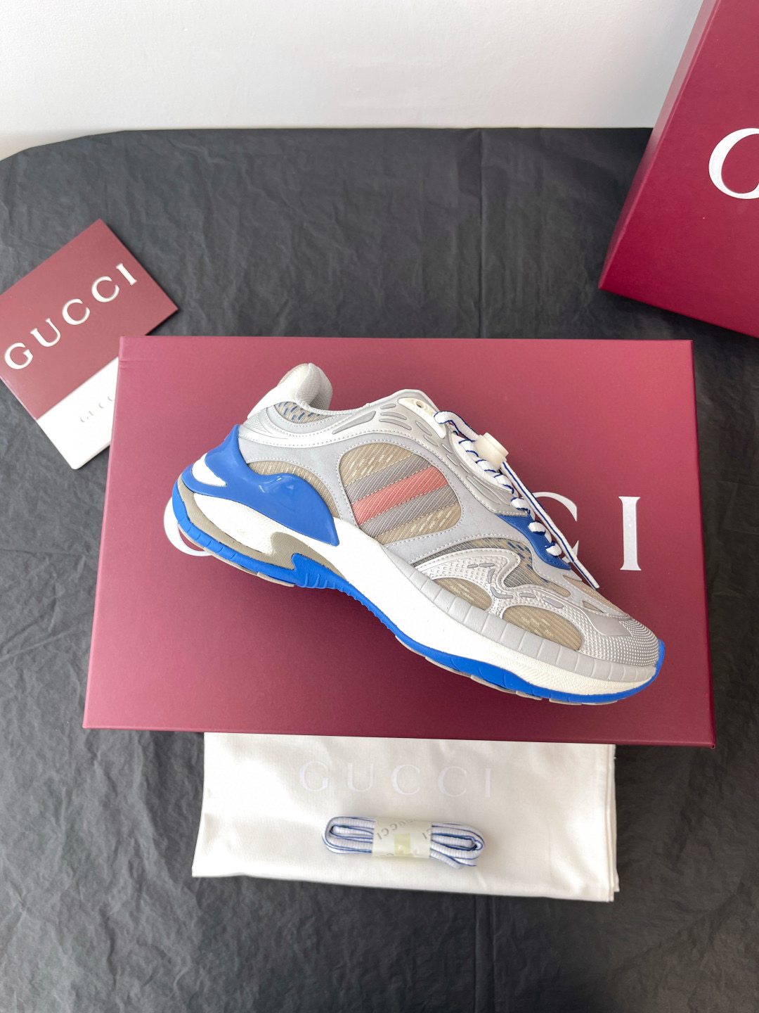 구찌 4cm 남녀공용 신발 운동화 스니커즈