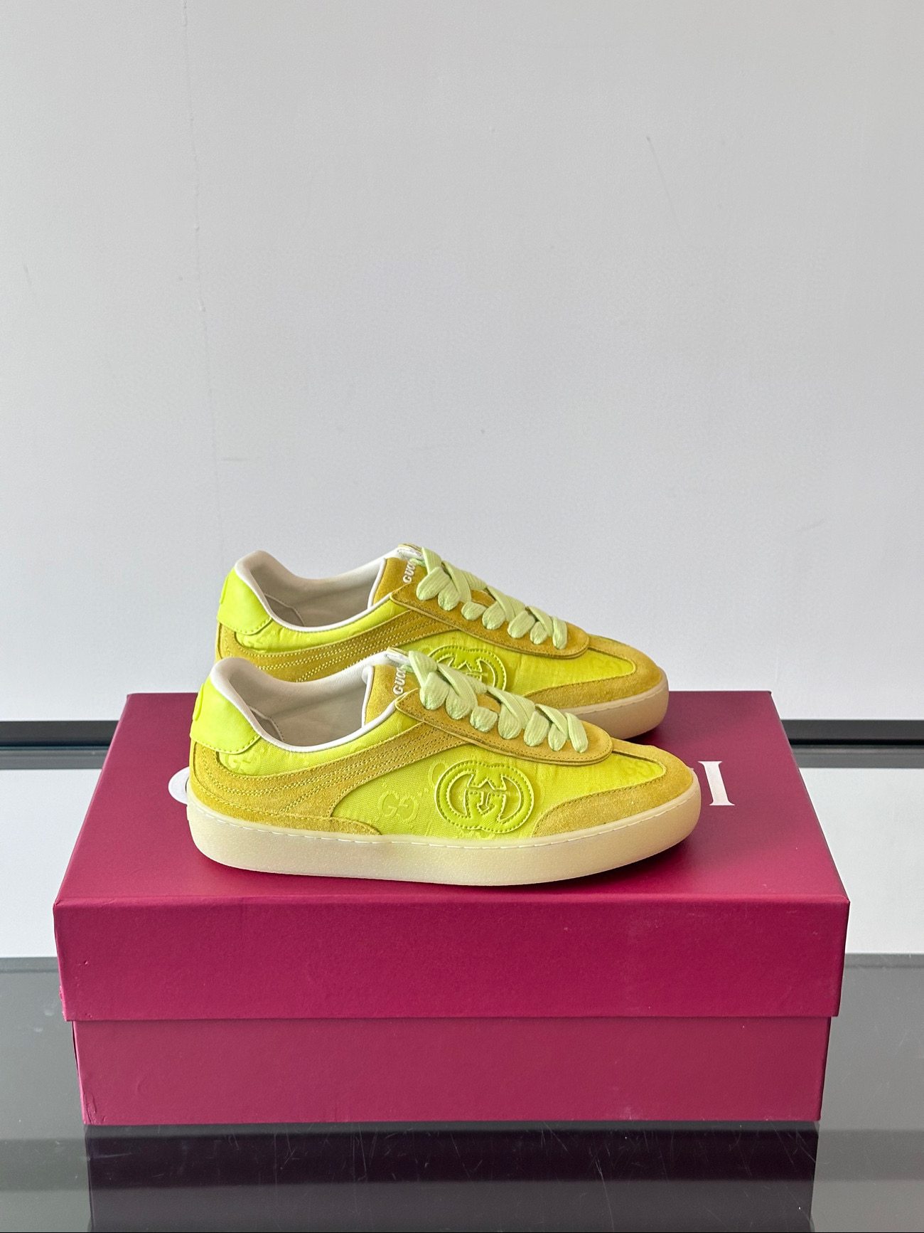 구찌 남녀공용 신발 운동화 스니커즈