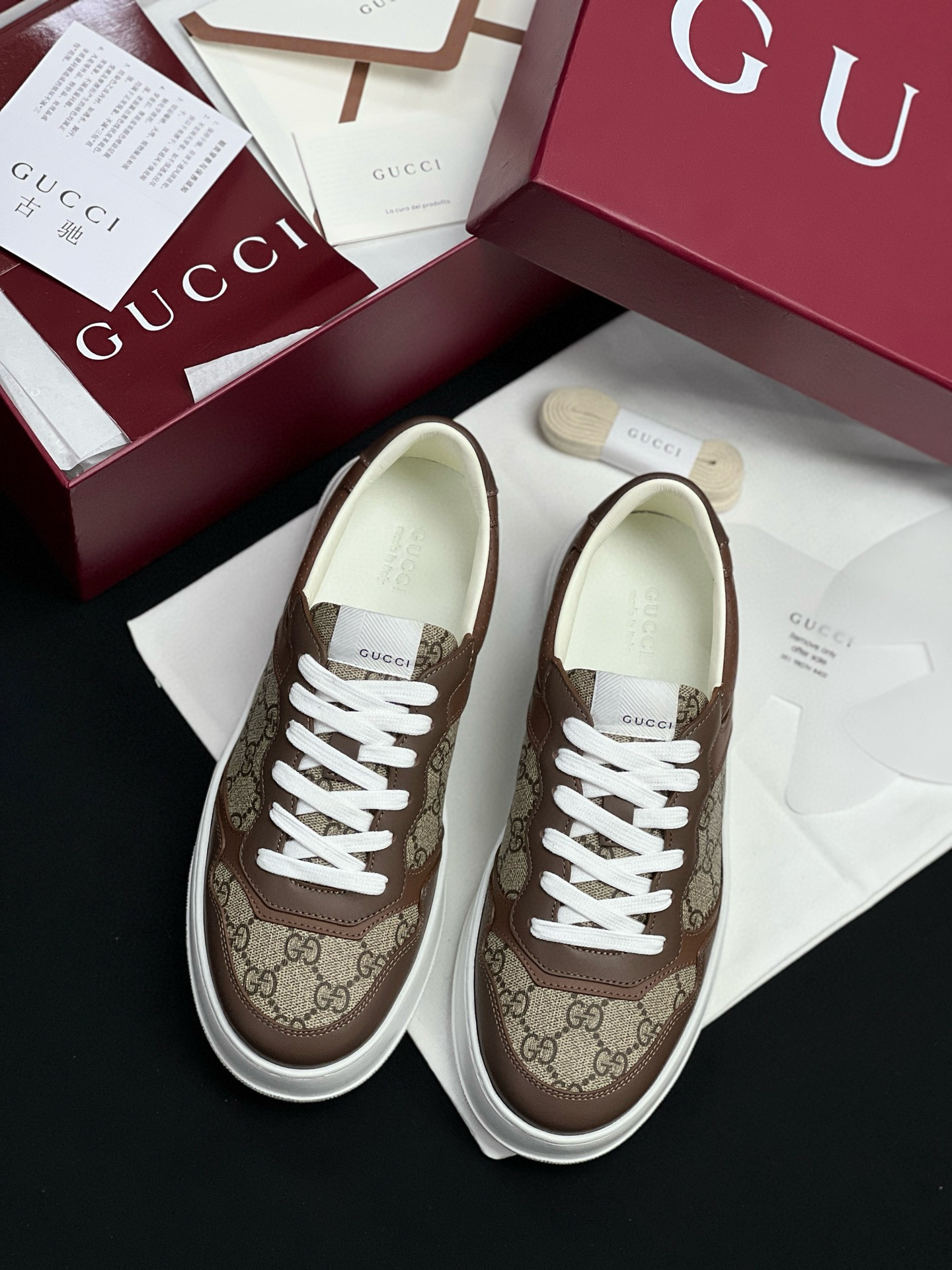 구찌 4cm 남녀공용 신발 운동화 스니커즈