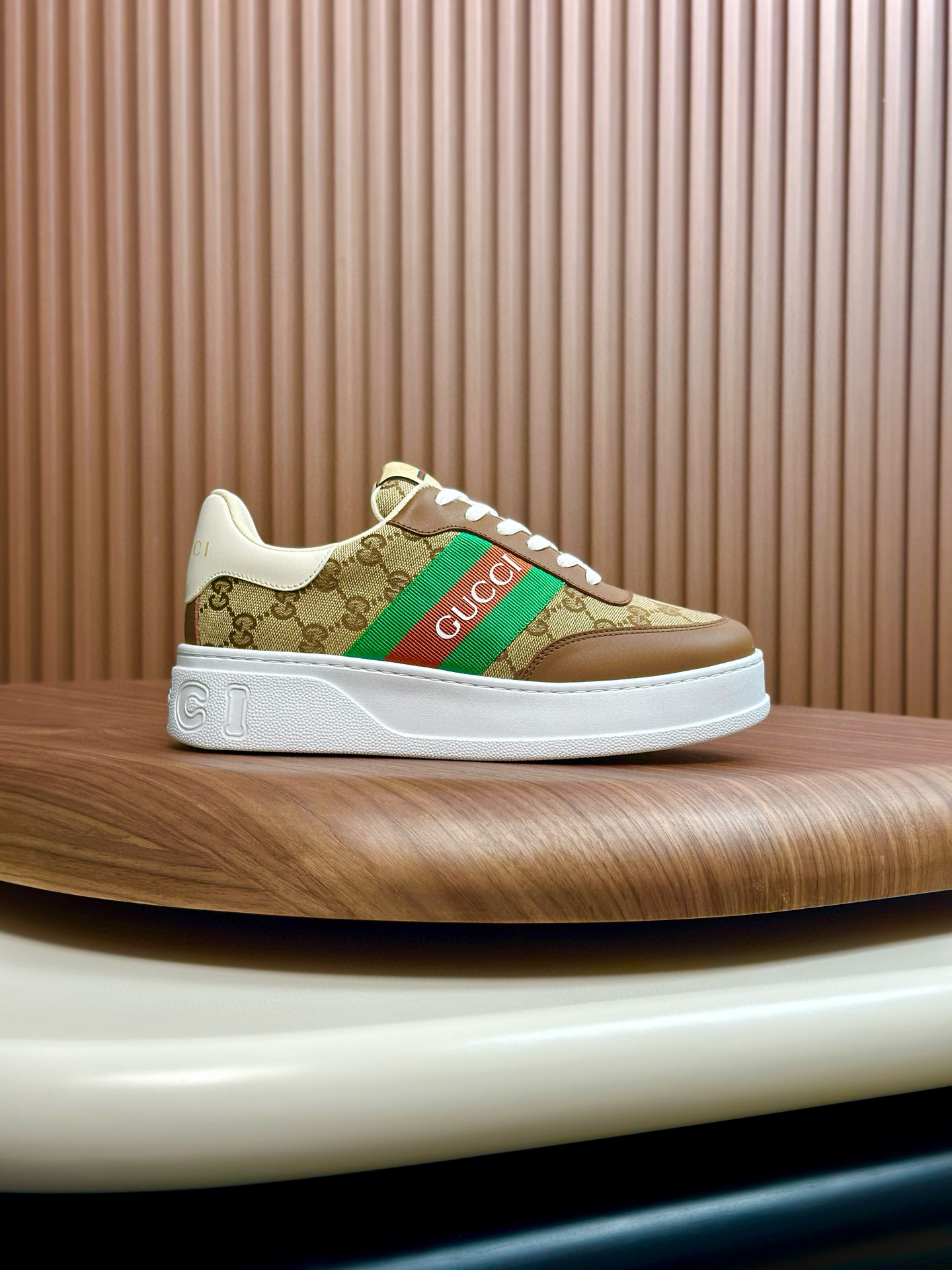 구찌 스크러너 남자 신발 운동화 스니커즈