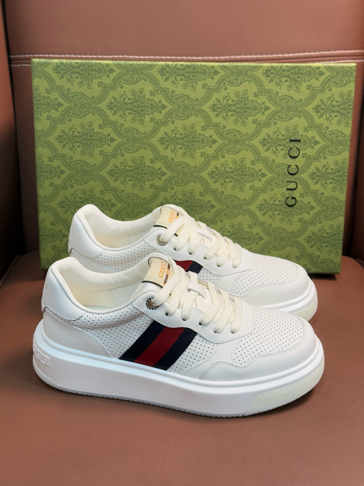 구찌 스크러너 남자 신발 운동화 스니커즈