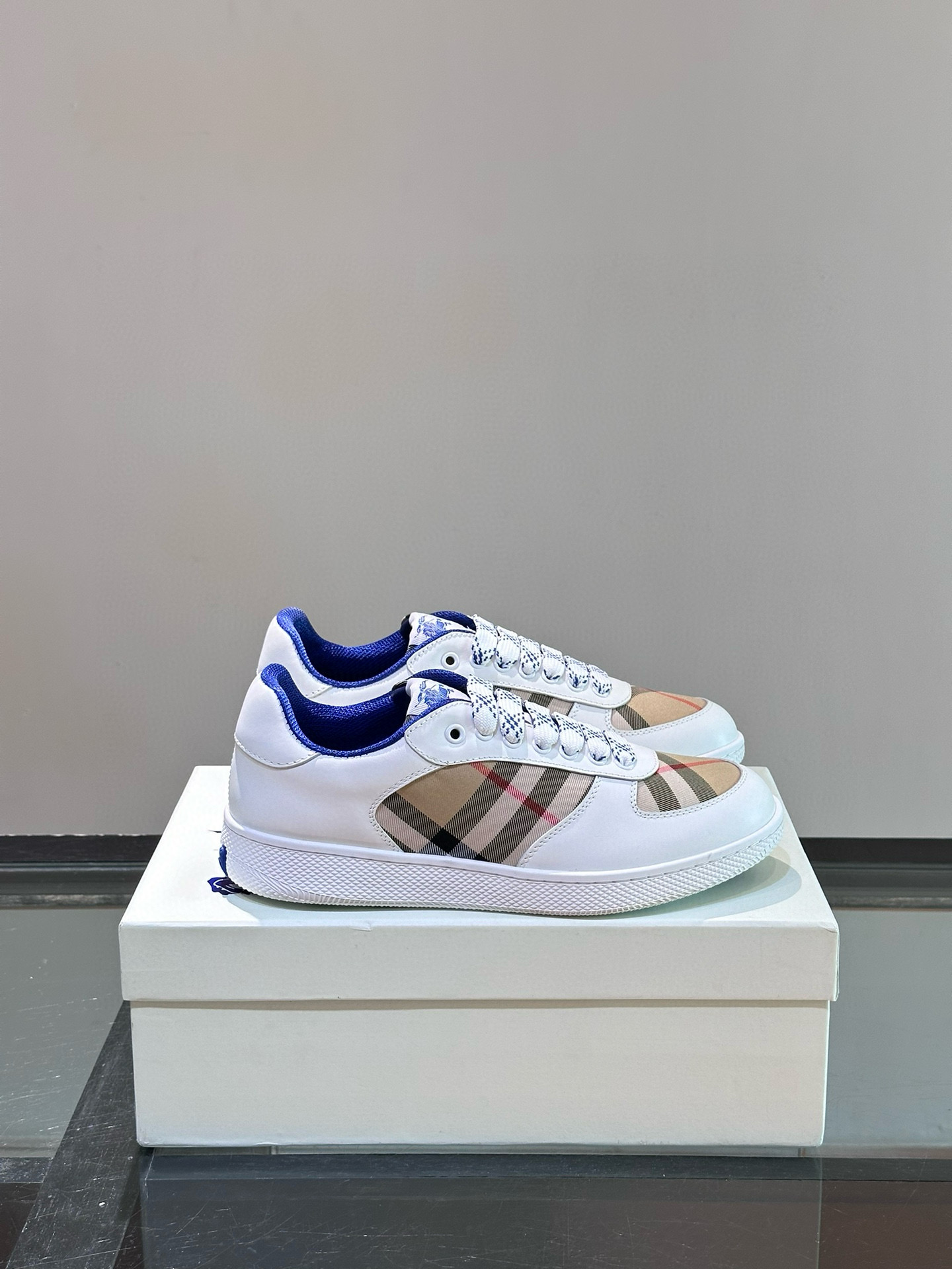 버버리 남자 스니커즈 신발 운동화