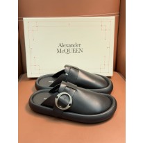 알렉산더 맥퀸 남녀공용 슬리퍼