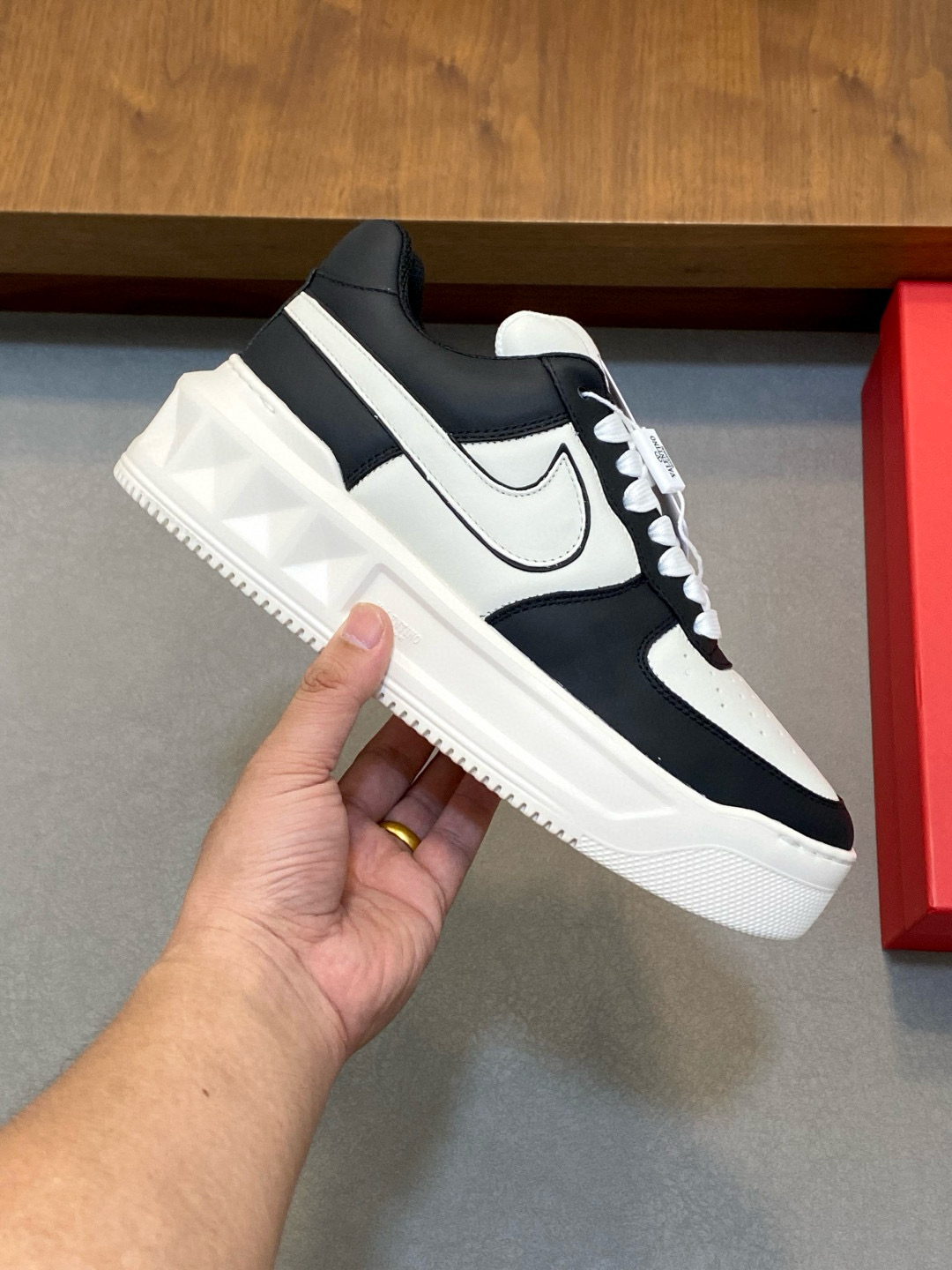 발렌티노 남자 신발 운동화 스니커즈