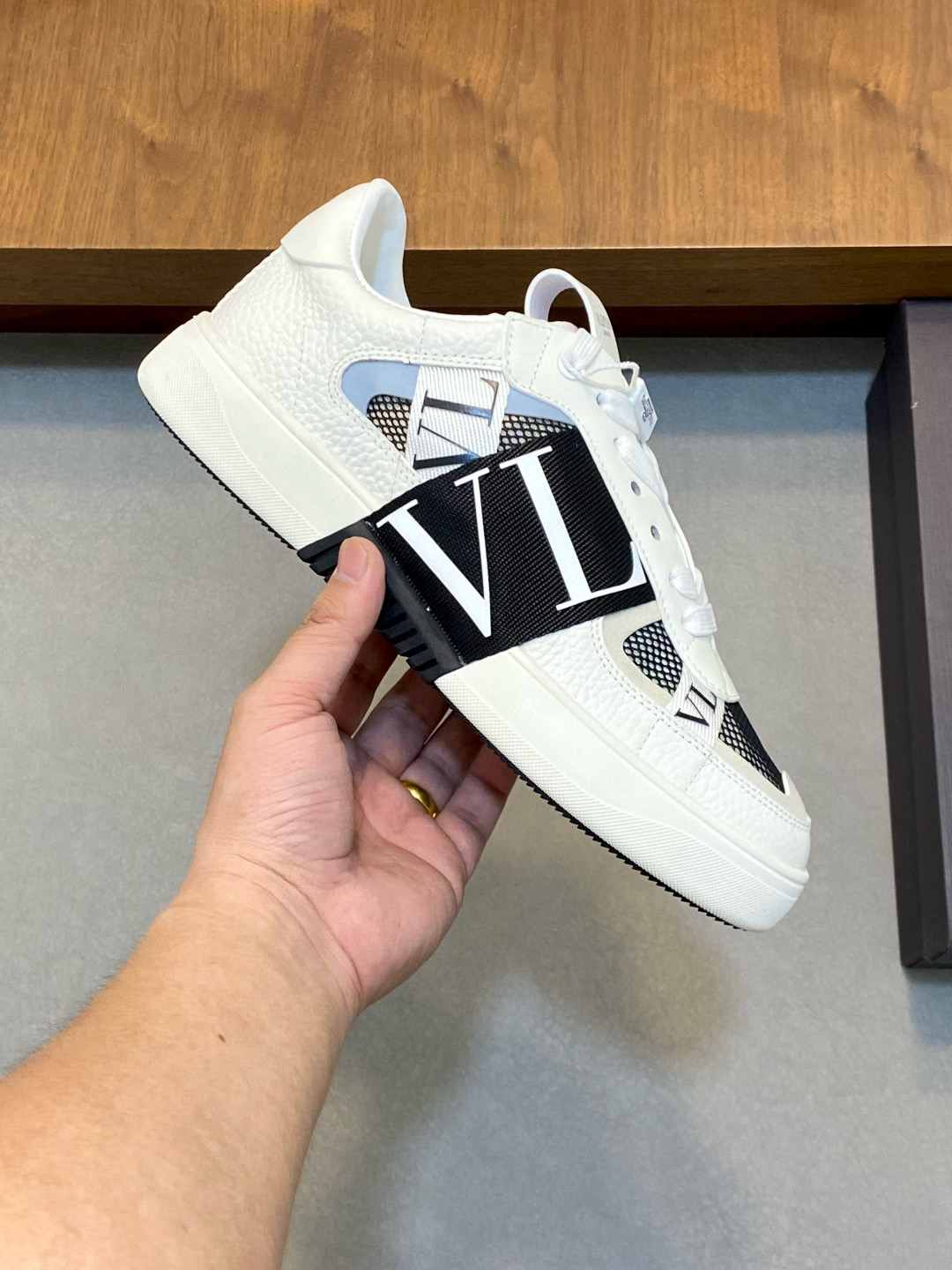 발렌티노 남자 신발 운동화 스니커즈