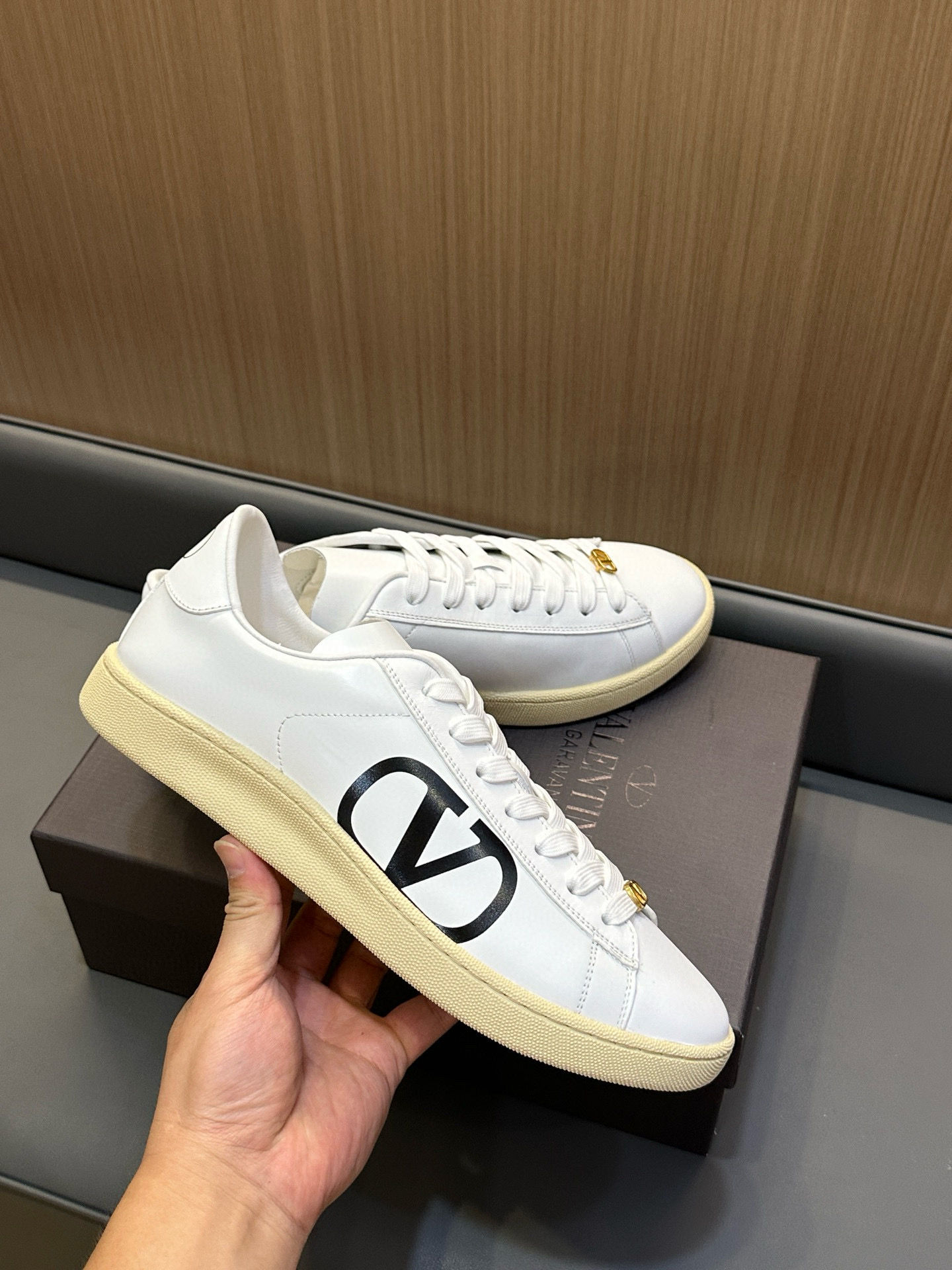 발렌티노 남자 신발 운동화 스니커즈