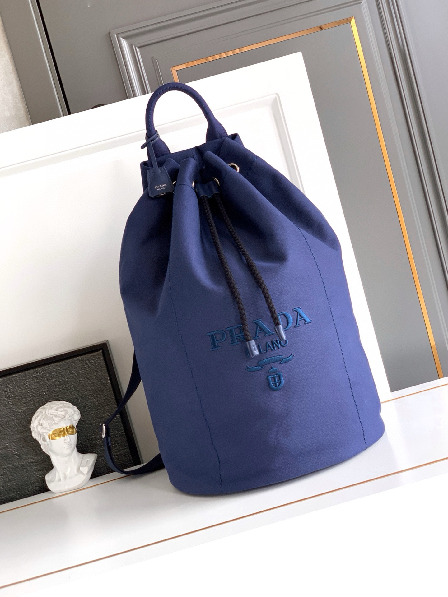 프라다 2VY011 여행가방