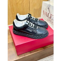 발렌티노 남녀공용 신발 운동화 스니커즈