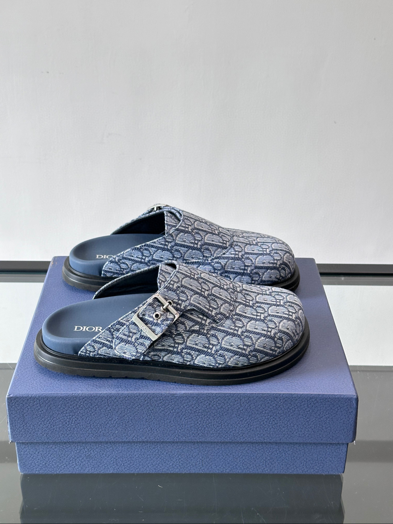디올 남자 슬리퍼