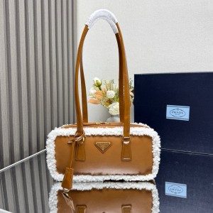 프라다 1BB124 여자가방