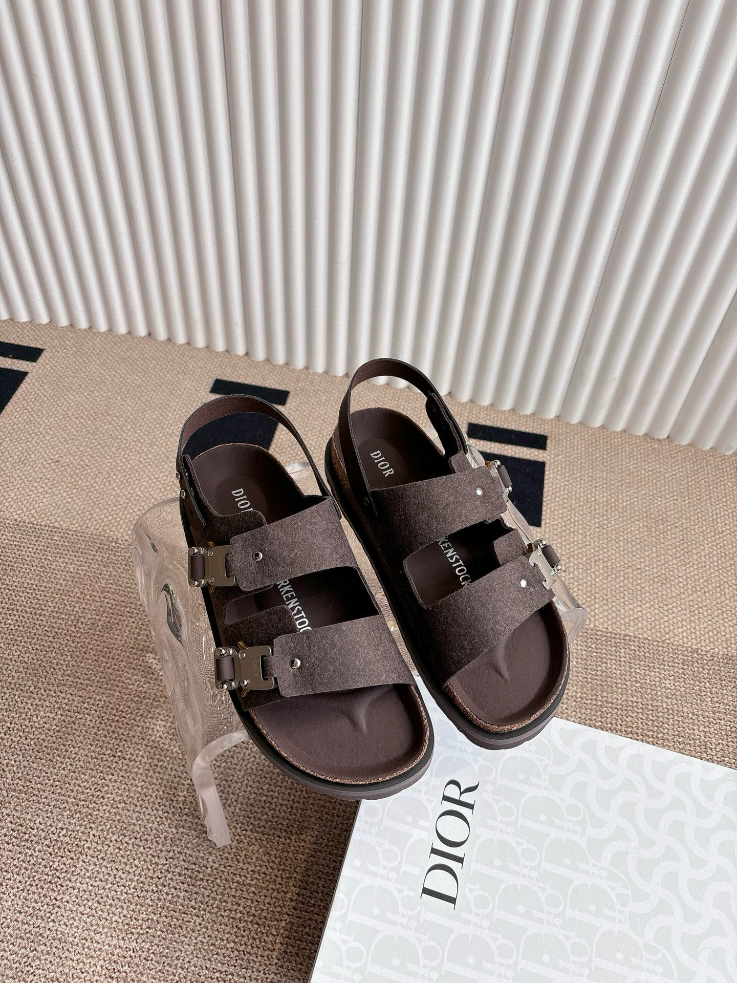 디올 남자 슬리퍼