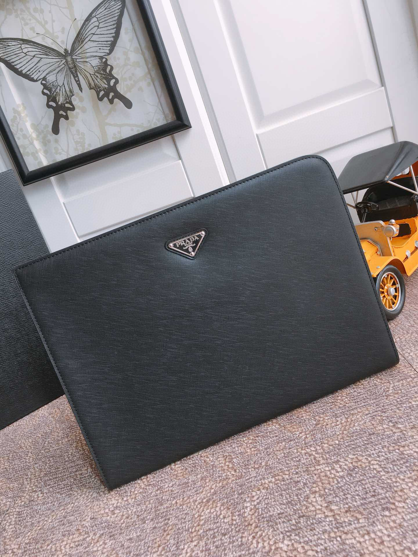 프라다 2VN003 클러치백