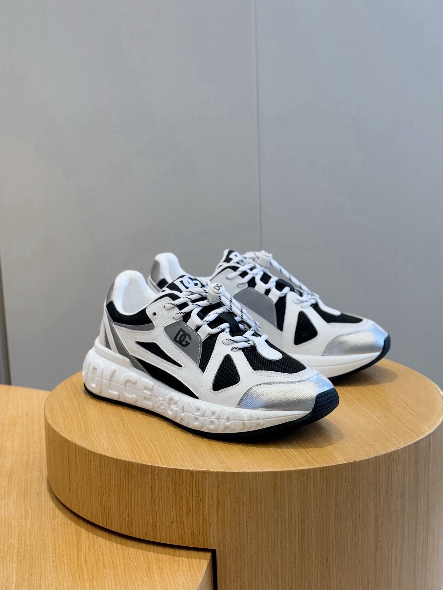 돌체앤가바나 남녀공용 신발 운동화 스니커즈