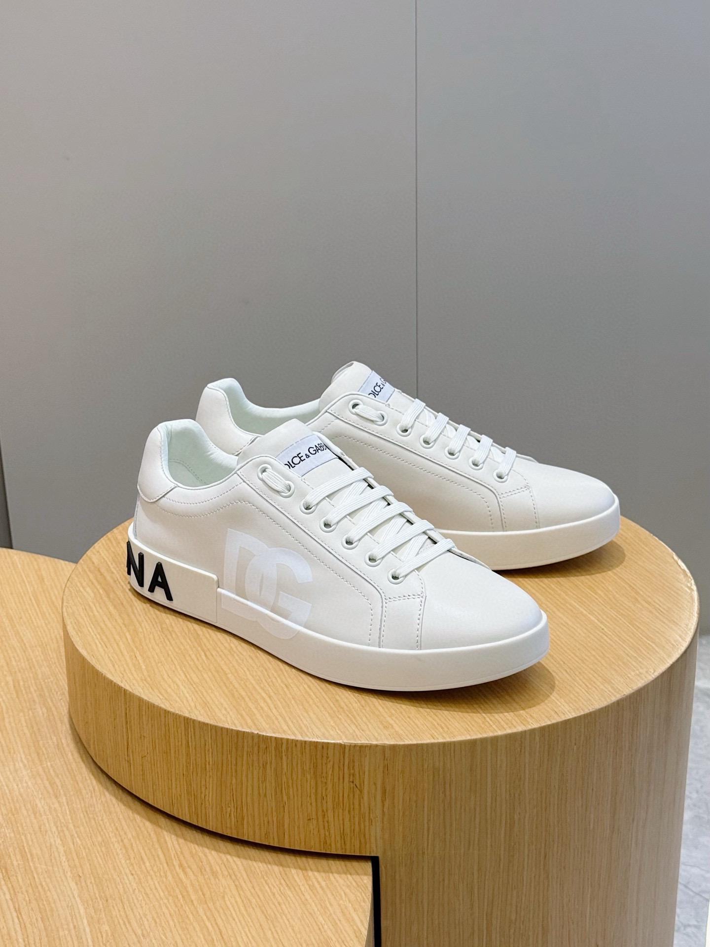 돌체앤가바나  남자 신발 운동화 스니커즈