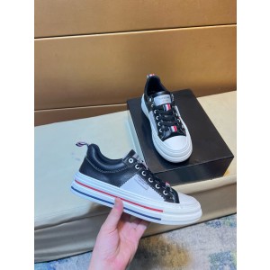 톰브라운 남자 신발 운동화 스니커즈