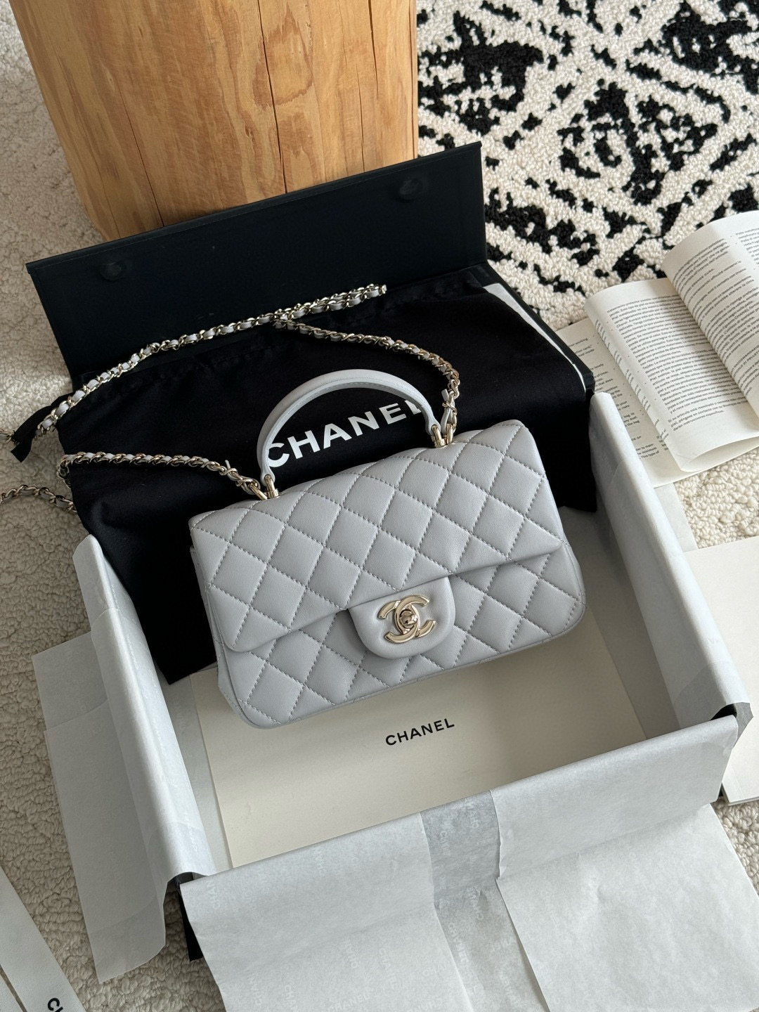 샤넬 AS2431 여자가방