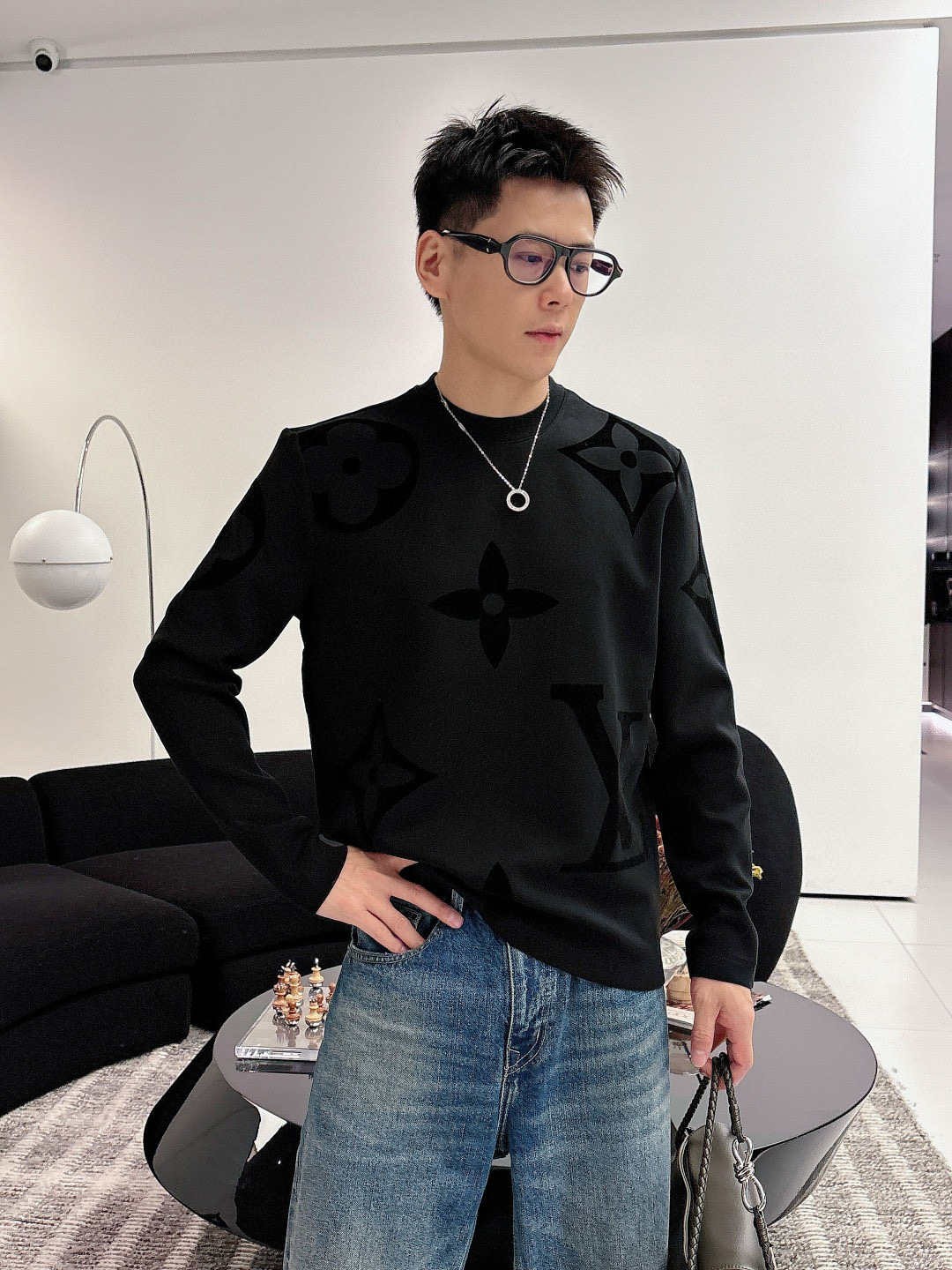 루이비통 남자 맨투맨 후드티