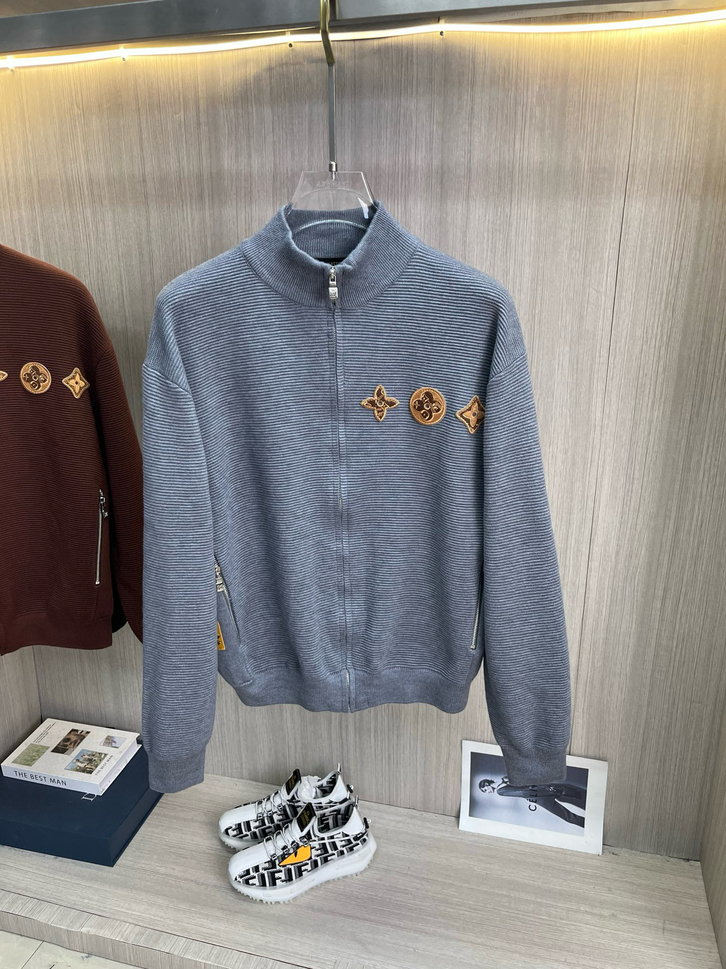 루이비통 남자 가디건