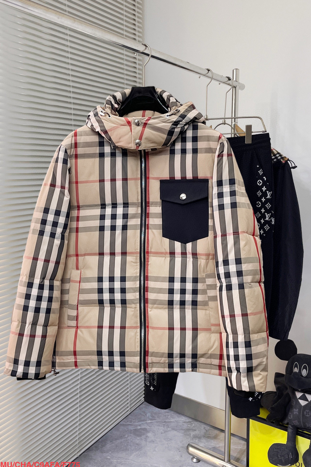 버버리 남자 패딩