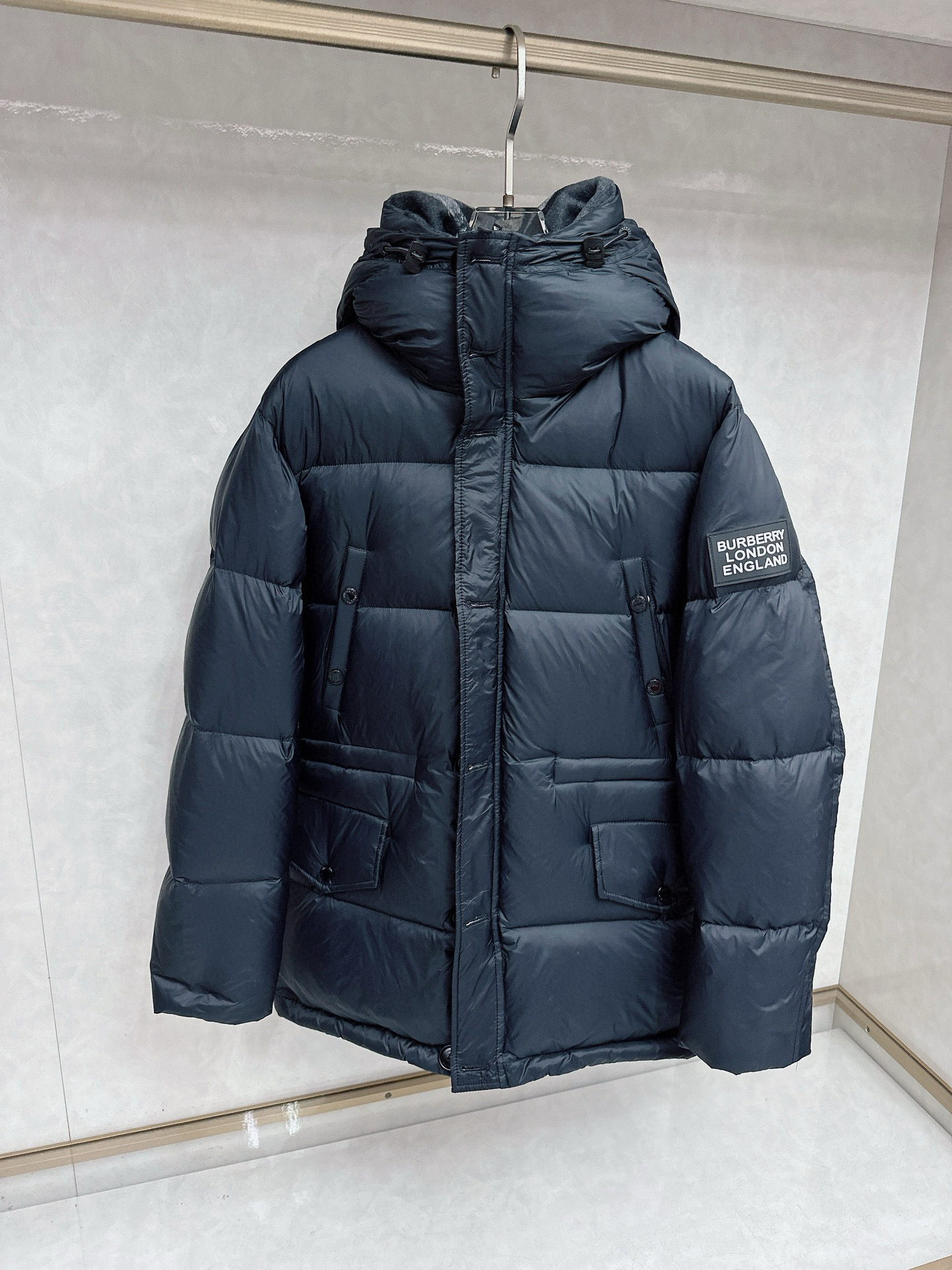 버버리 남자 패딩
