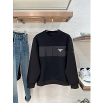 프라다 남자 맨투맨