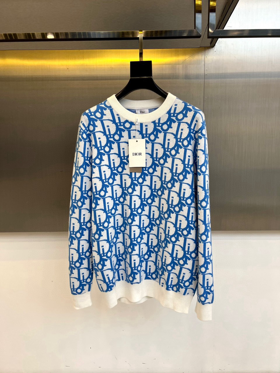 디올 남자 니트