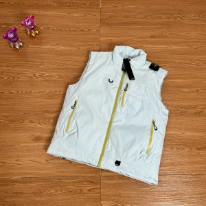 스톤아일랜드 2컬러 남자 조끼