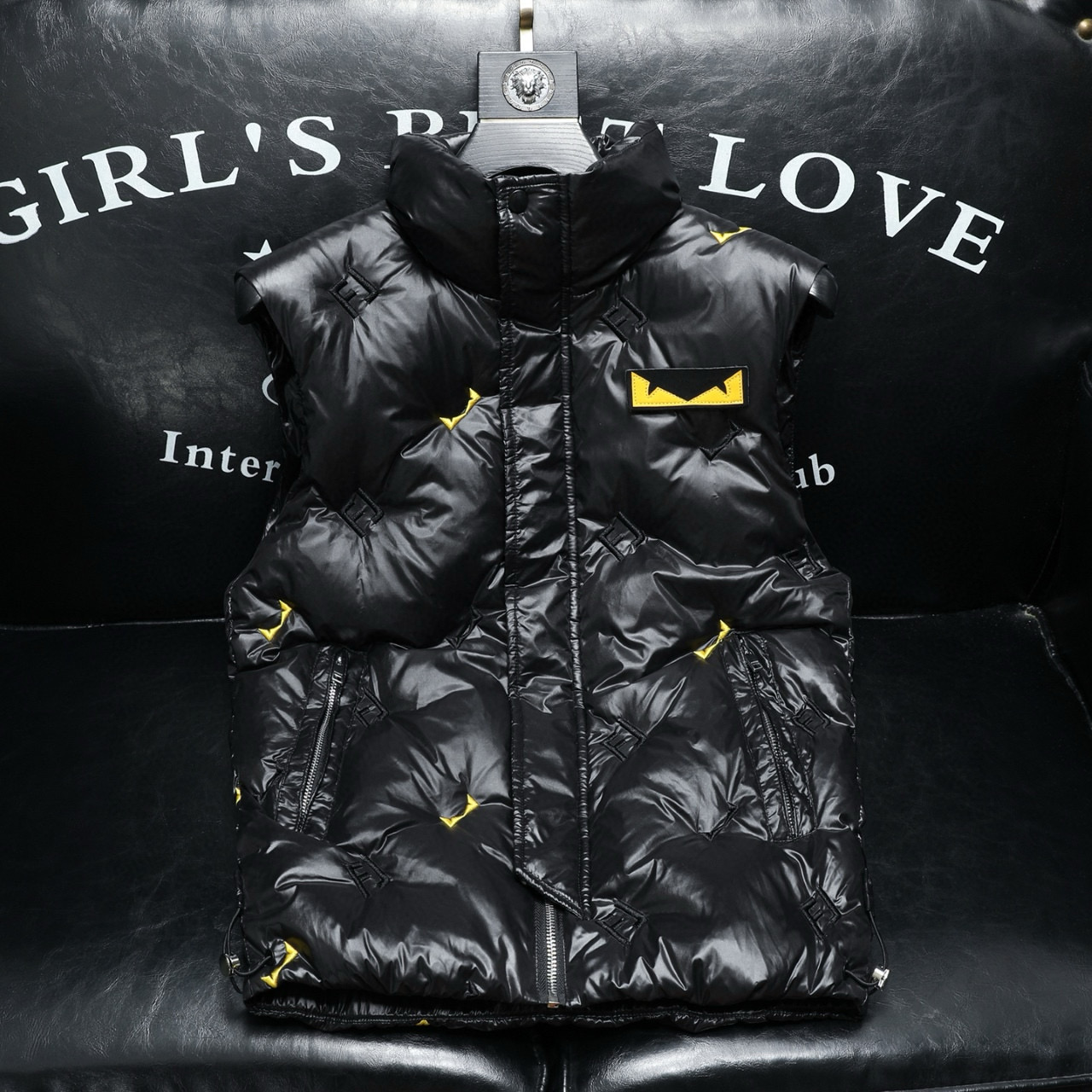 펜디 남자 조끼