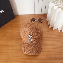 생로랑 겨울 모자